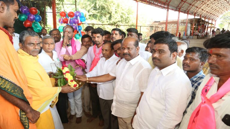 Zaheerabad MLA Manik Rao Padayatra