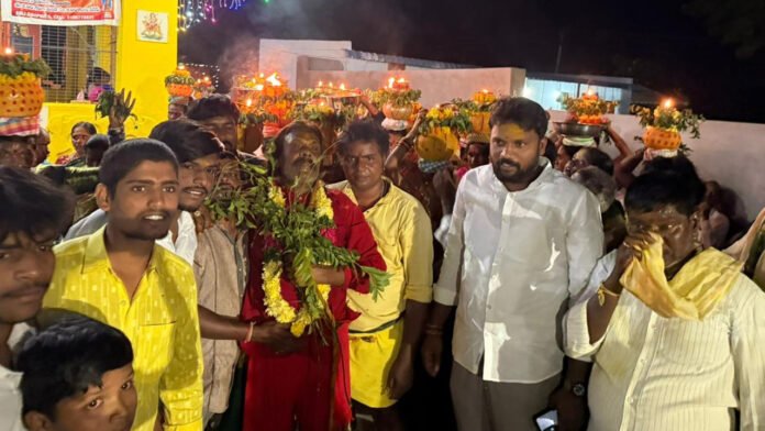 Mallanna temple there are splendid bonas,