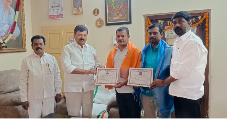 Wrestling coach Khed, MLA Patholla Sanjiva Reddy congratulated the candidates who completed NIS.